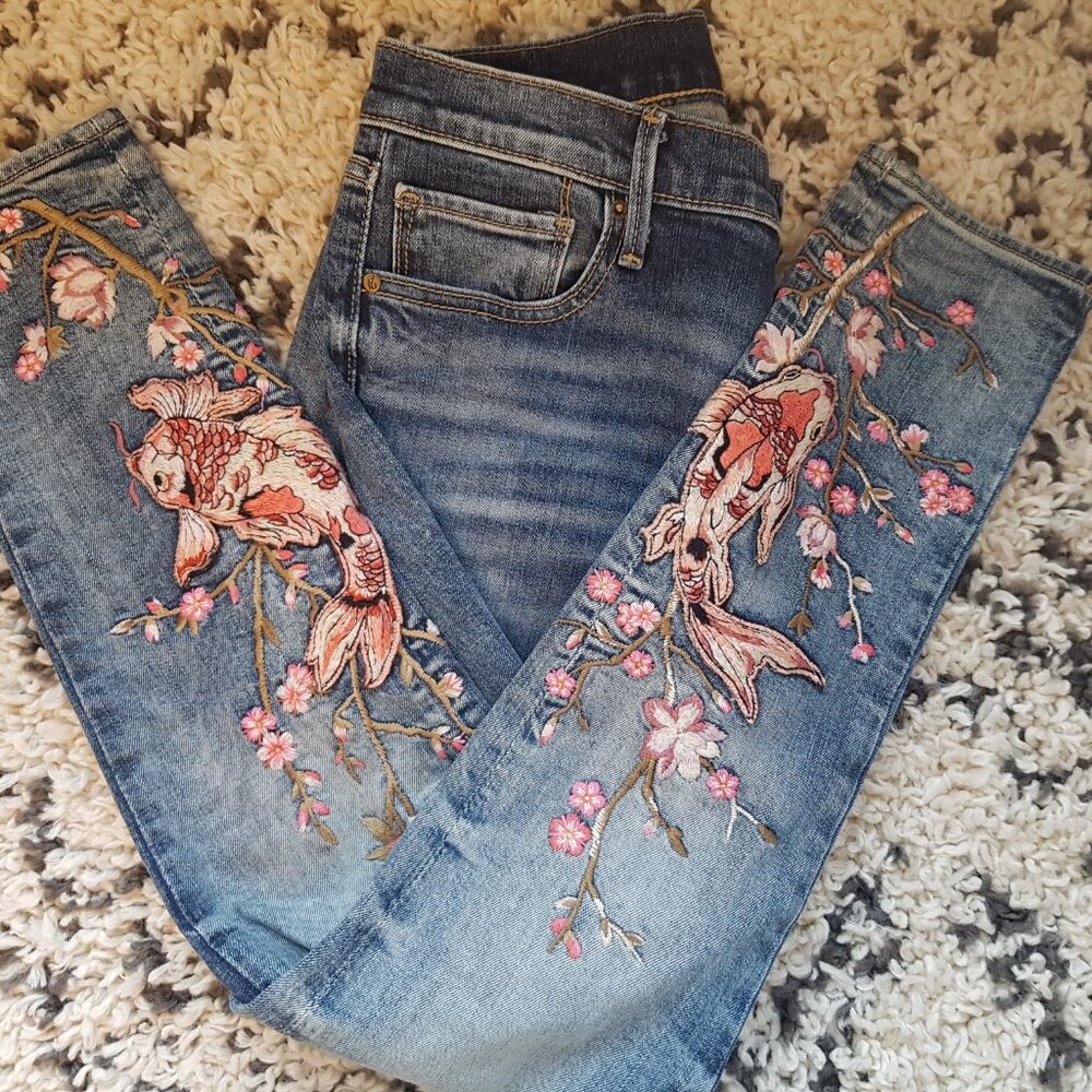 DRIFTWOOD MARILYN KOI EMBROIDERED JEANS